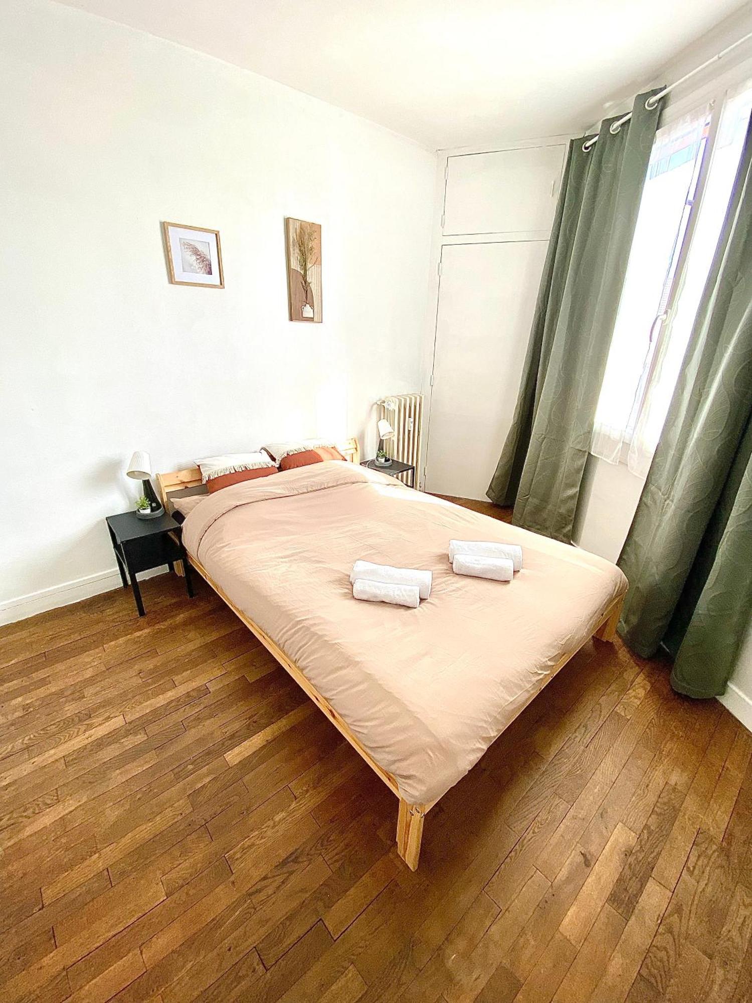 Le Chinchauvaud, Spacieux Avec Balcon Limoges Exterior foto